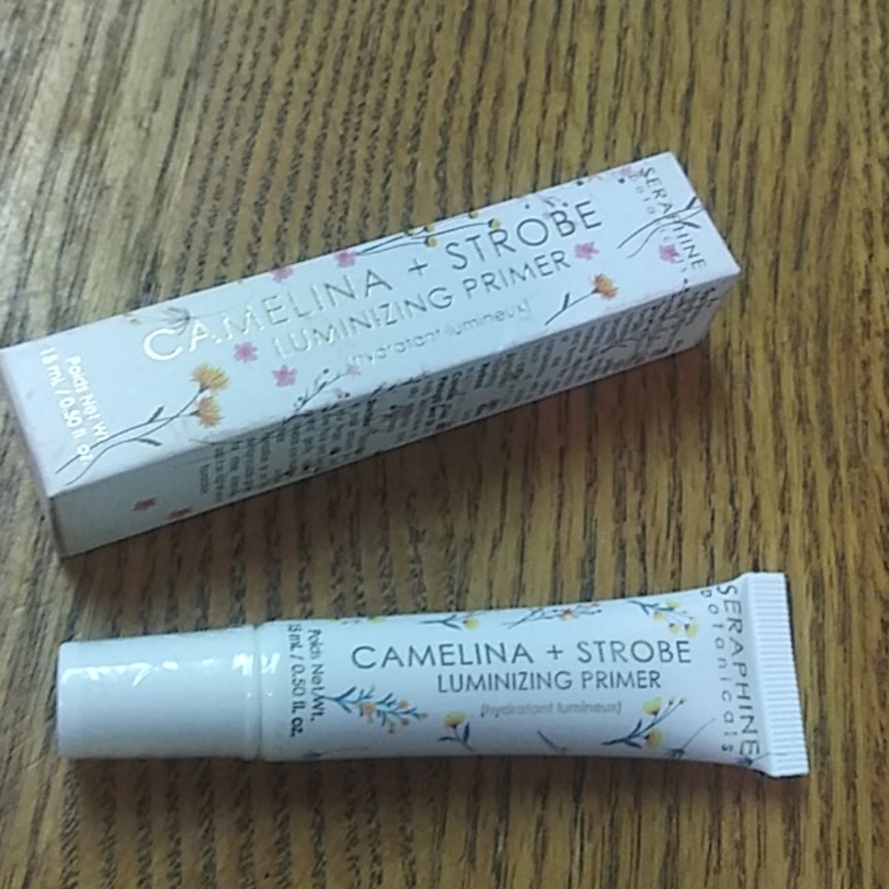 PICK 5 FOR 25 CAMELINA + STROBE LUMINIZIING PRIMER